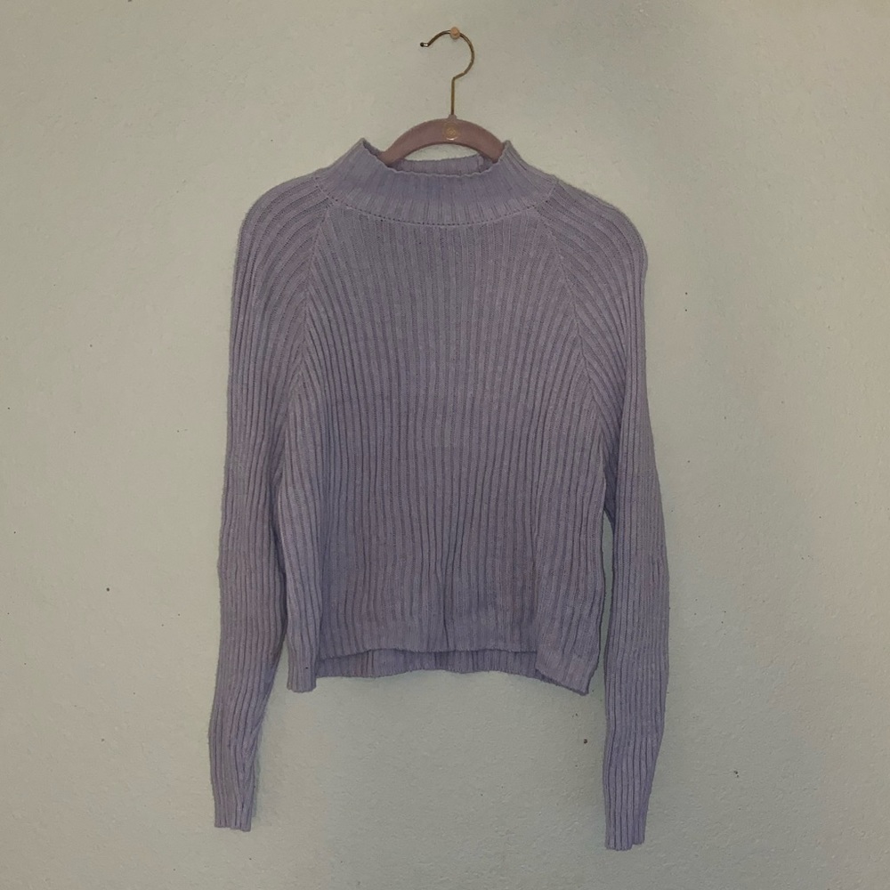 Breathable lavender turtleneck sweater